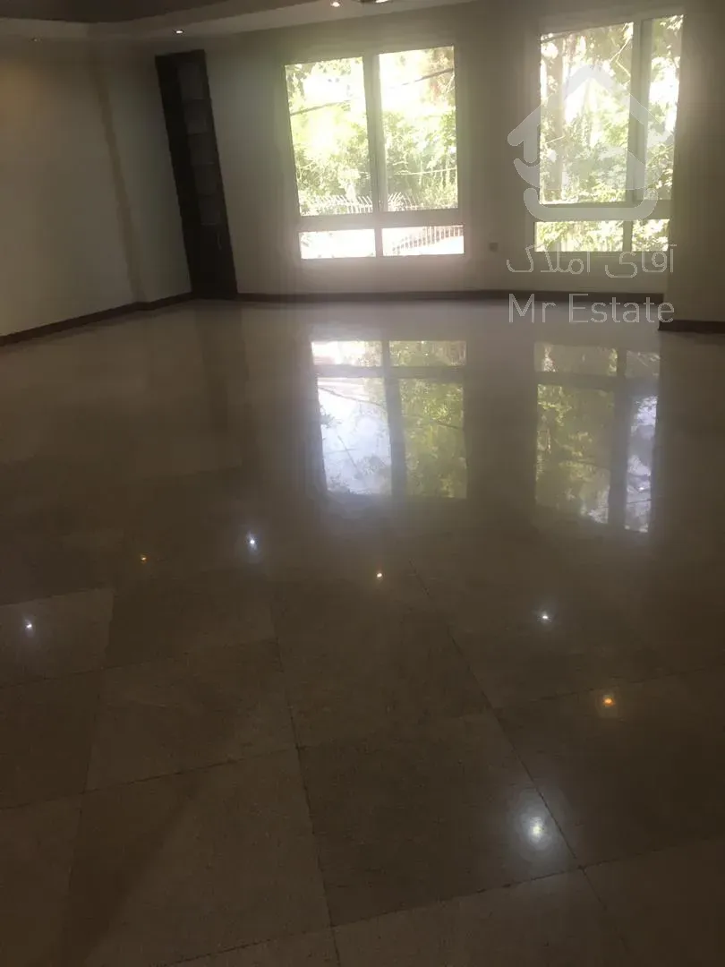 اجاره 290 متری منظریه