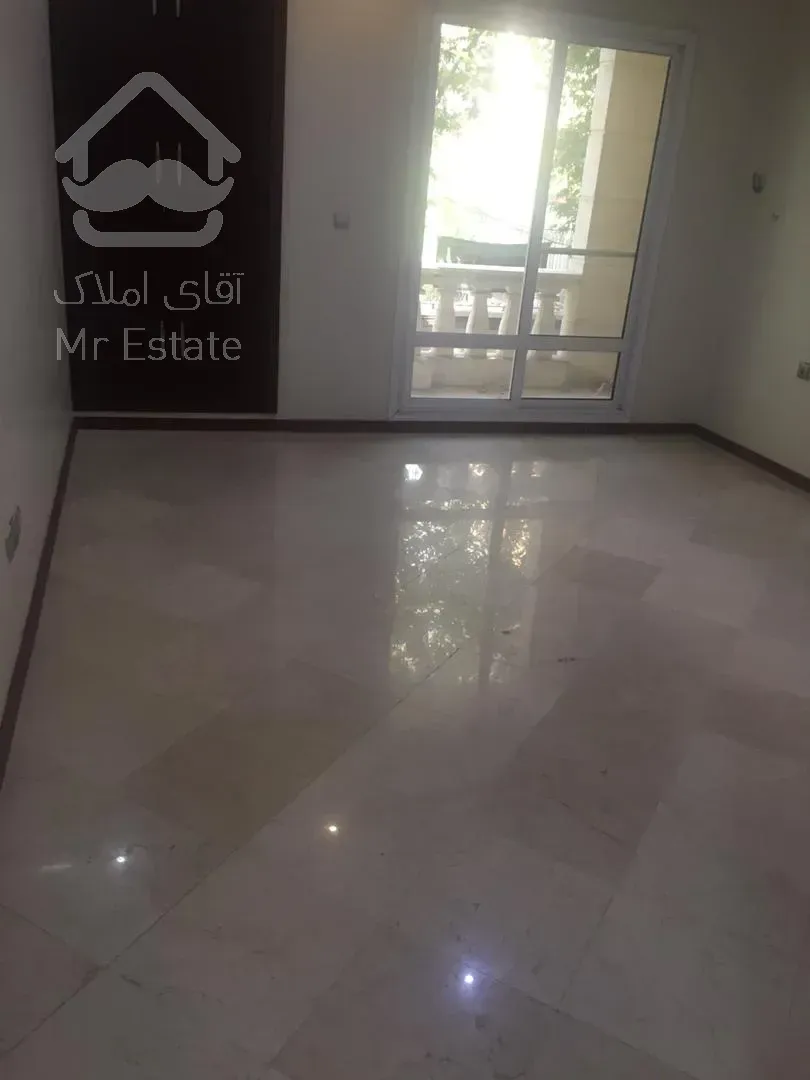 اجاره 290 متری منظریه