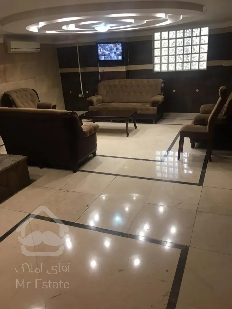 اجاره 290 متری منظریه