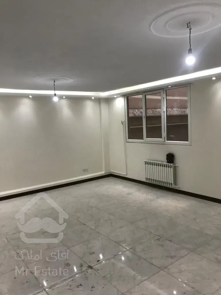 فروش آپارتمان ۹۵متر ۲خواب تراورتن سالن پرده خور بلوار بعثت