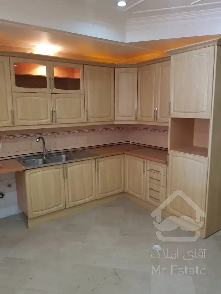 اجاره 250 متری دیباجی جنوبی