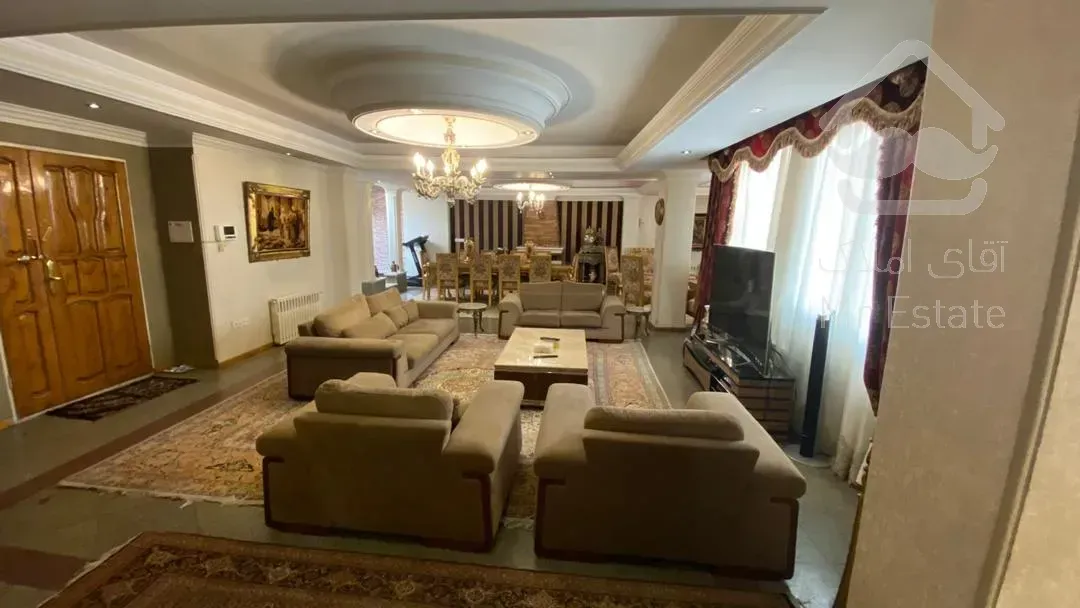 فروش 215 متری دیباجی شمالی