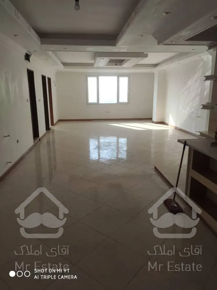 اپارتمان ۱۳۰ متری