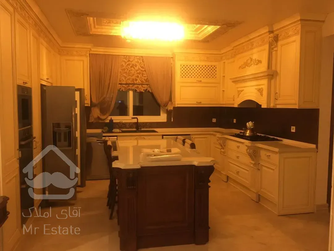 فروش 250 متری نیاوران