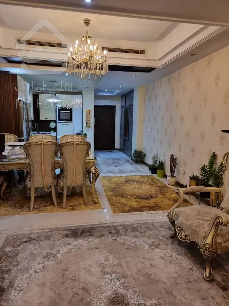 فروش 103 متری هروی