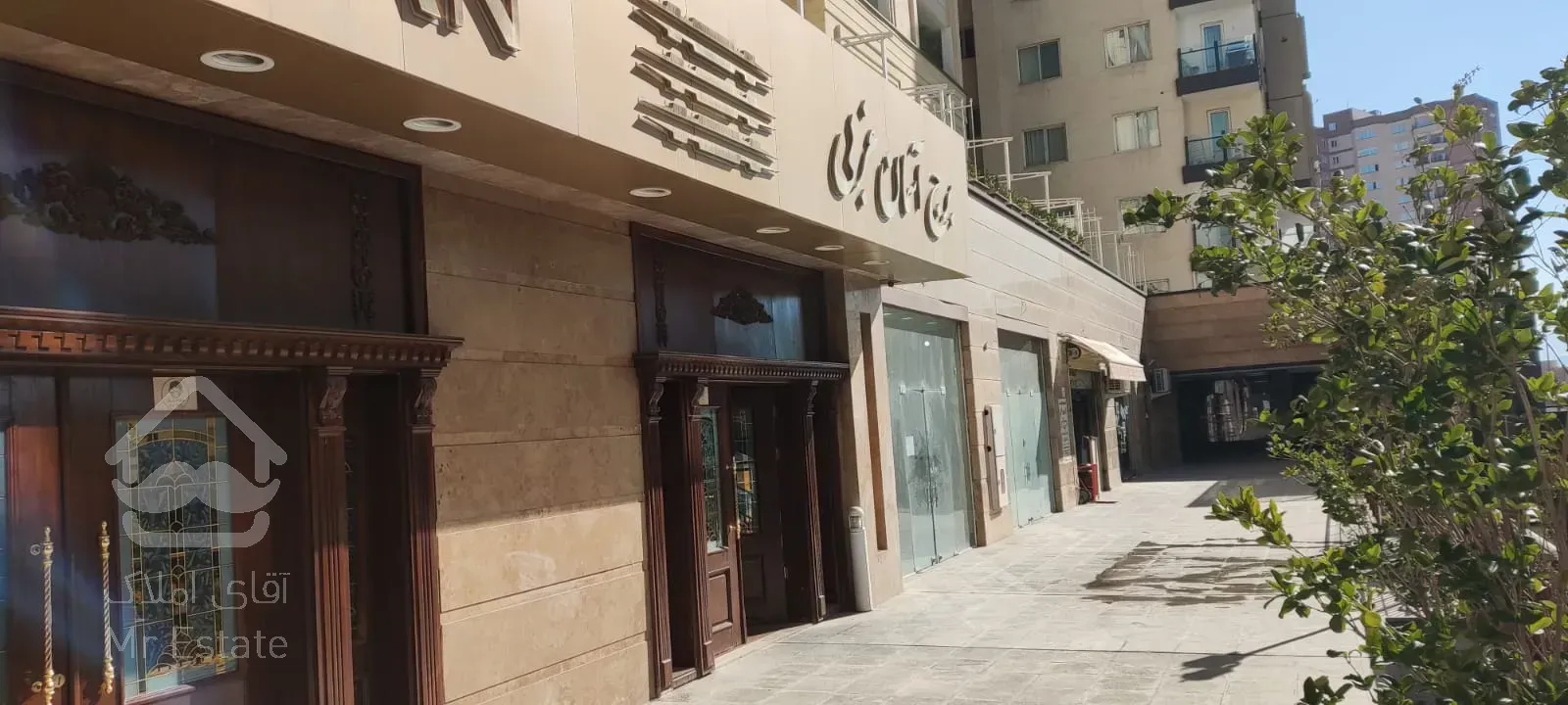 مغازه ۹۰ متری،،قیمت دلالی