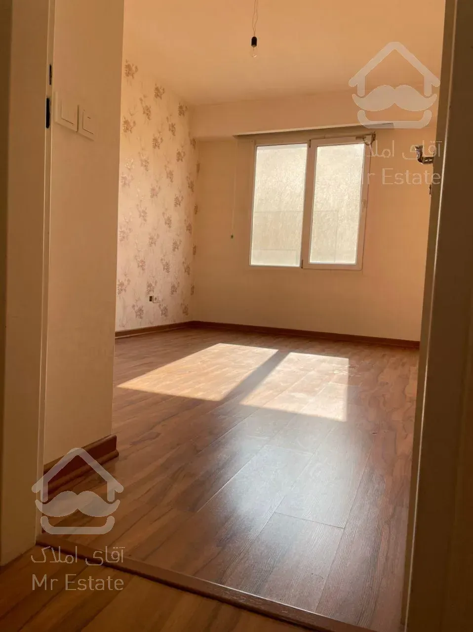 موقعیت اداری 85 متر با سند اداری