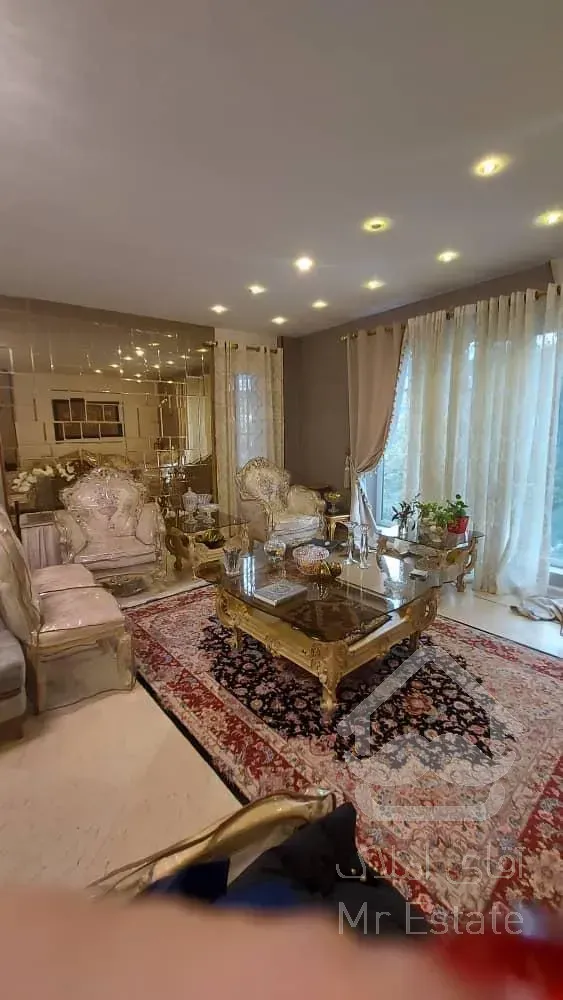 فروش 140 متری نیاوران