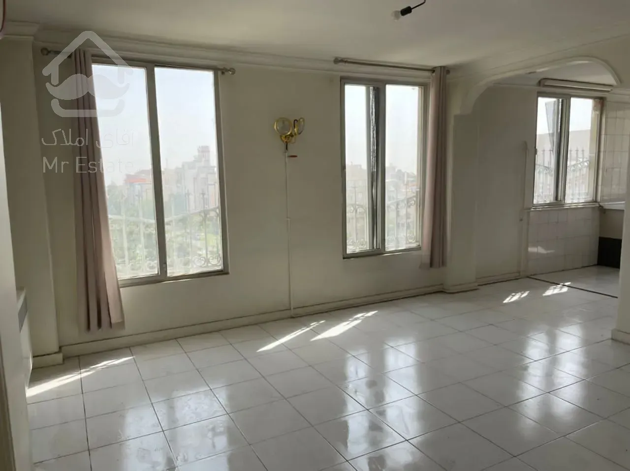 فروش آپارتمان ۸۷متر ۲خواب ۲ نبش نور فکوری