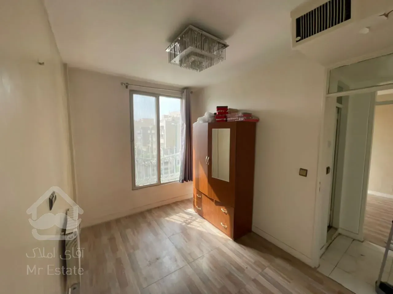 فروش آپارتمان ۸۷متر ۲خواب ۲ نبش نور فکوری