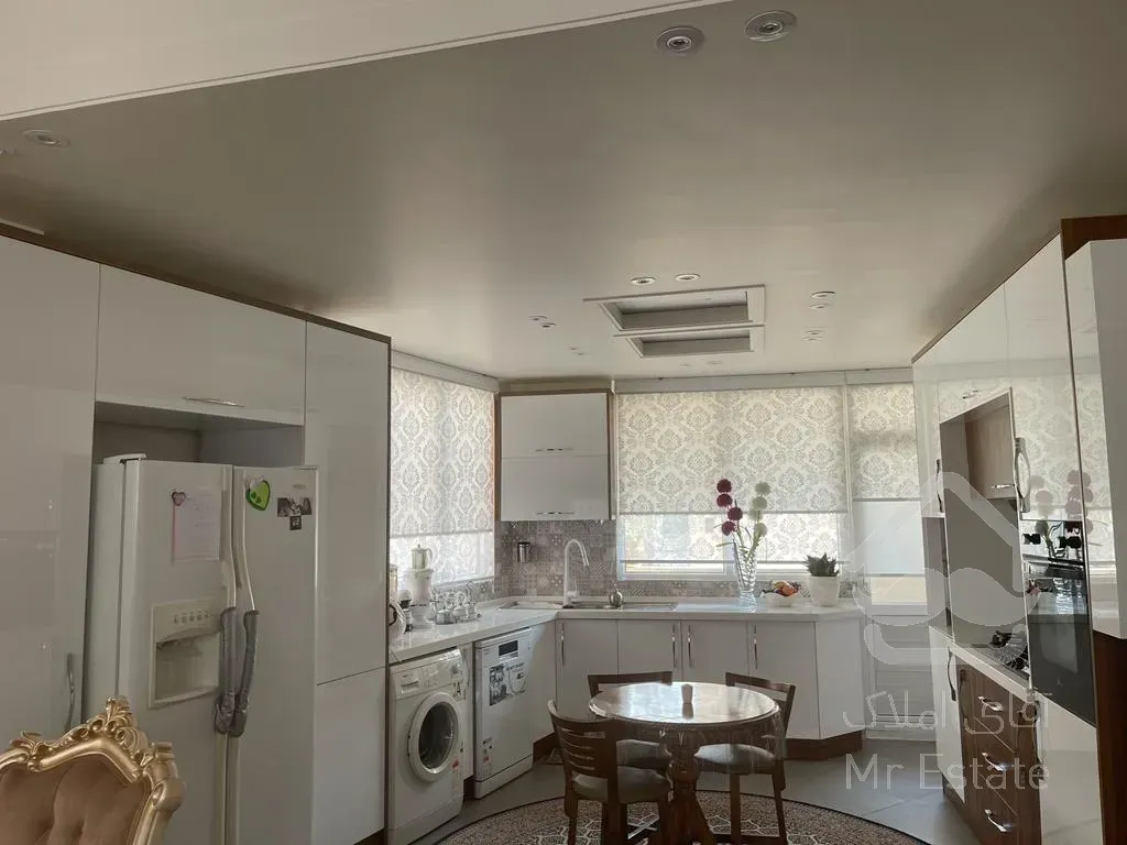 فروش 153 متری پاسداران