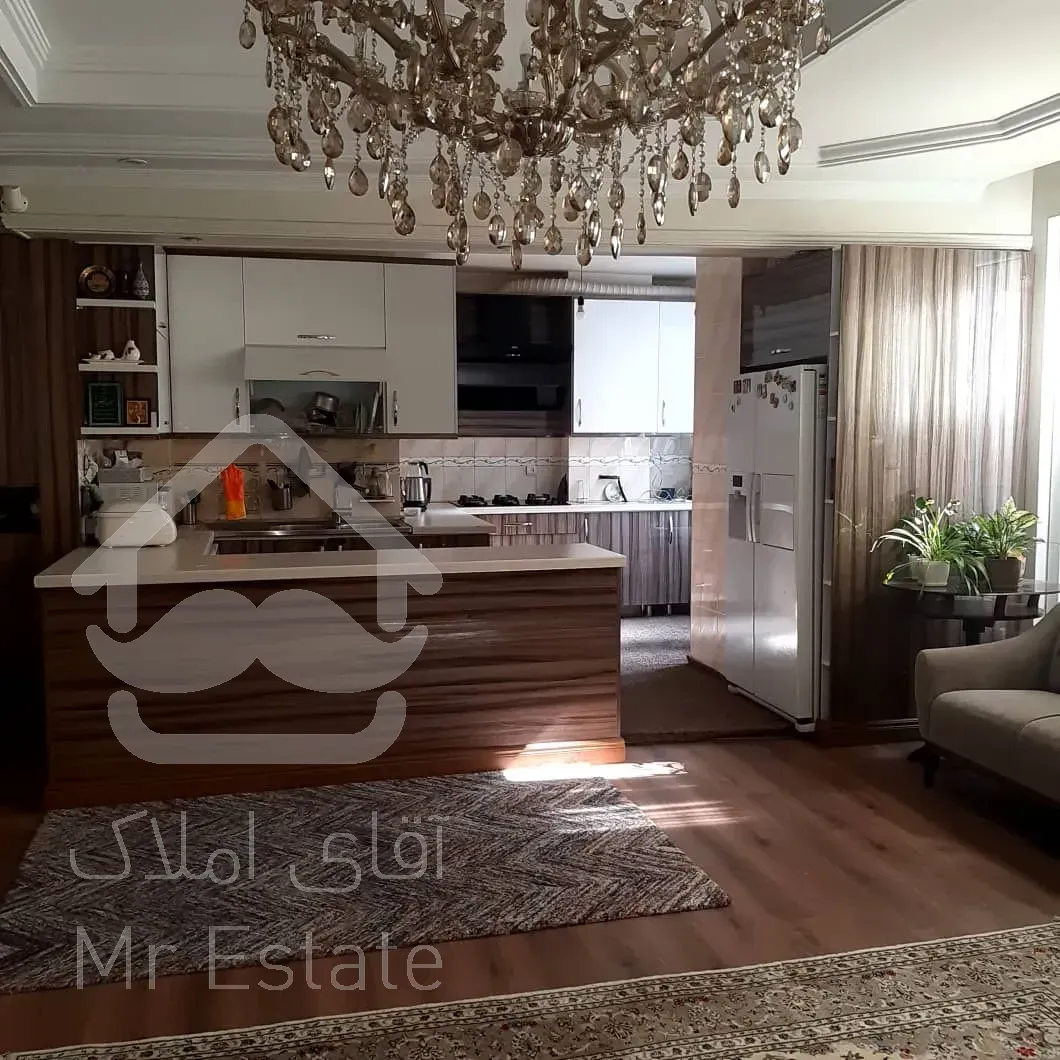 فروش آپارتمان ۱۲۰متری حیاط دار همیلا