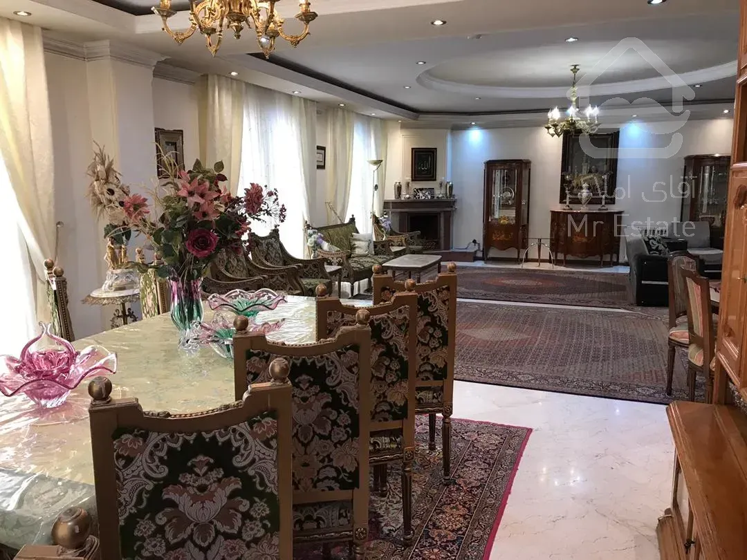 اجاره 250 متری دیباجی جنوبی