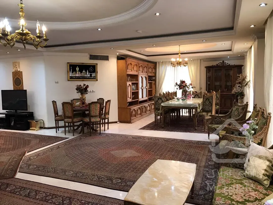 فروش 210 متری دروس