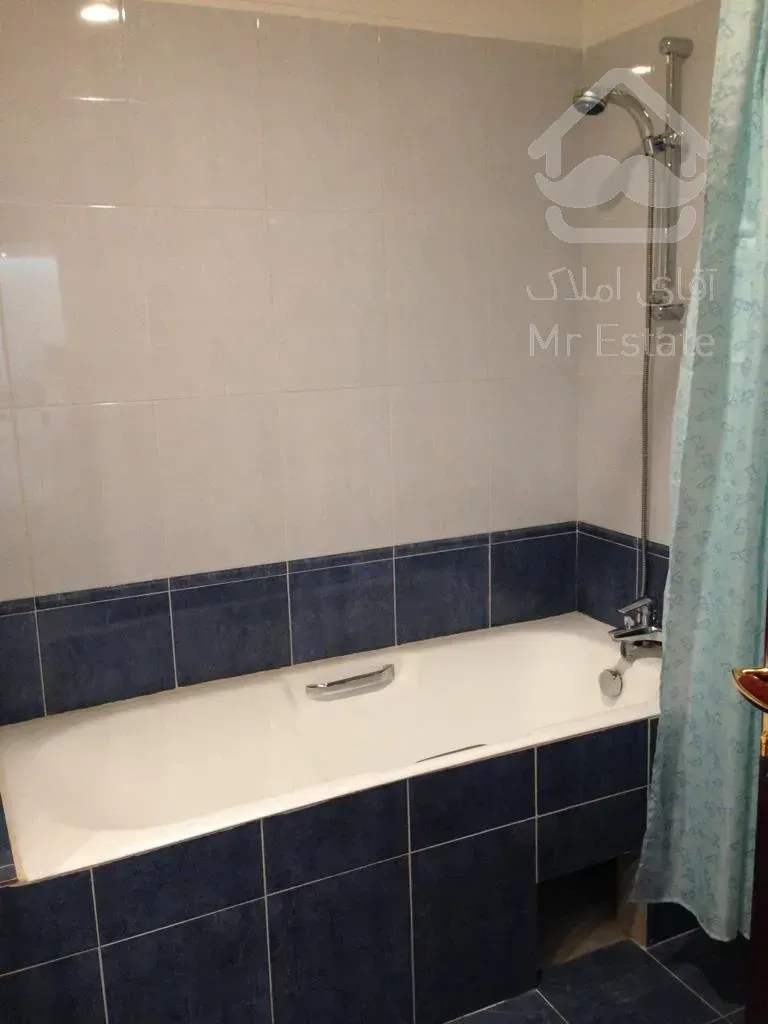 فروش 200 متری اختیاریه