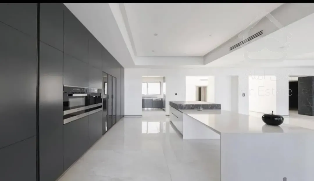 فروش 135 متری کیکاووس اختیاریه