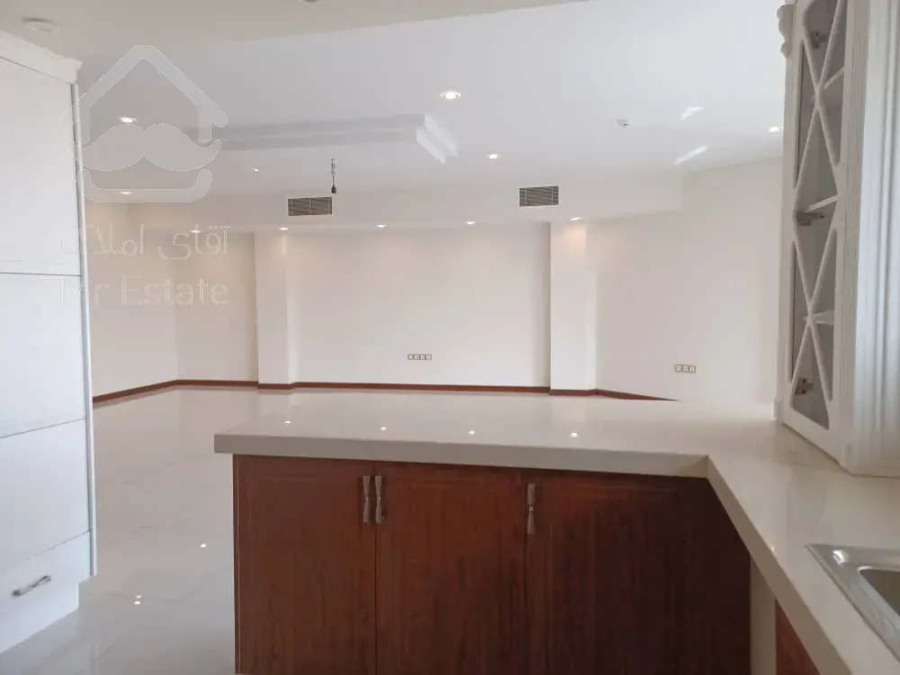 فروش 180 متر پاسداران