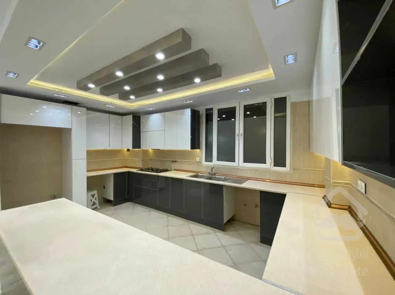 اجاره 159 متری ازگل