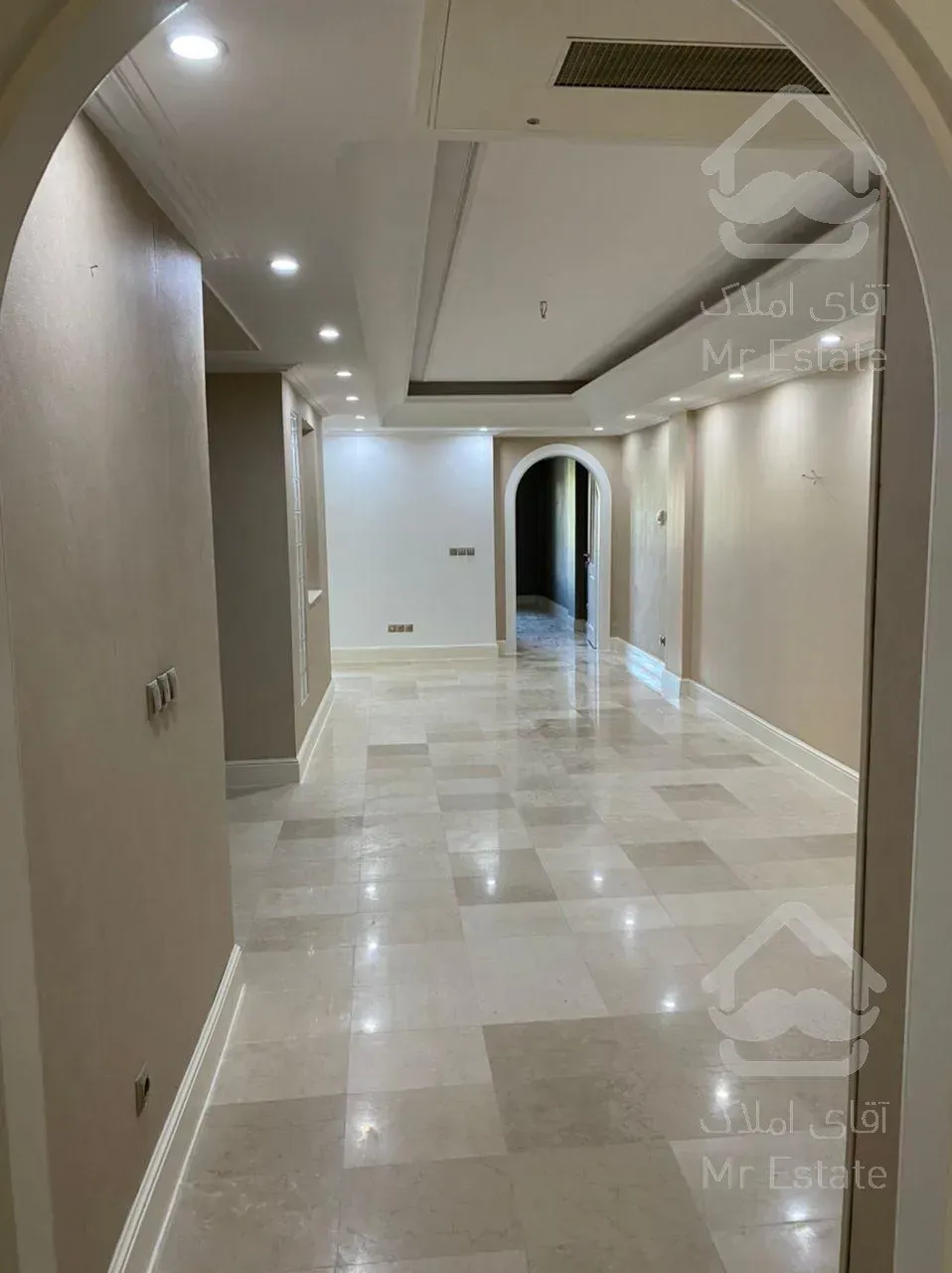 82 متر آپارتمان اداری بر پاسداران