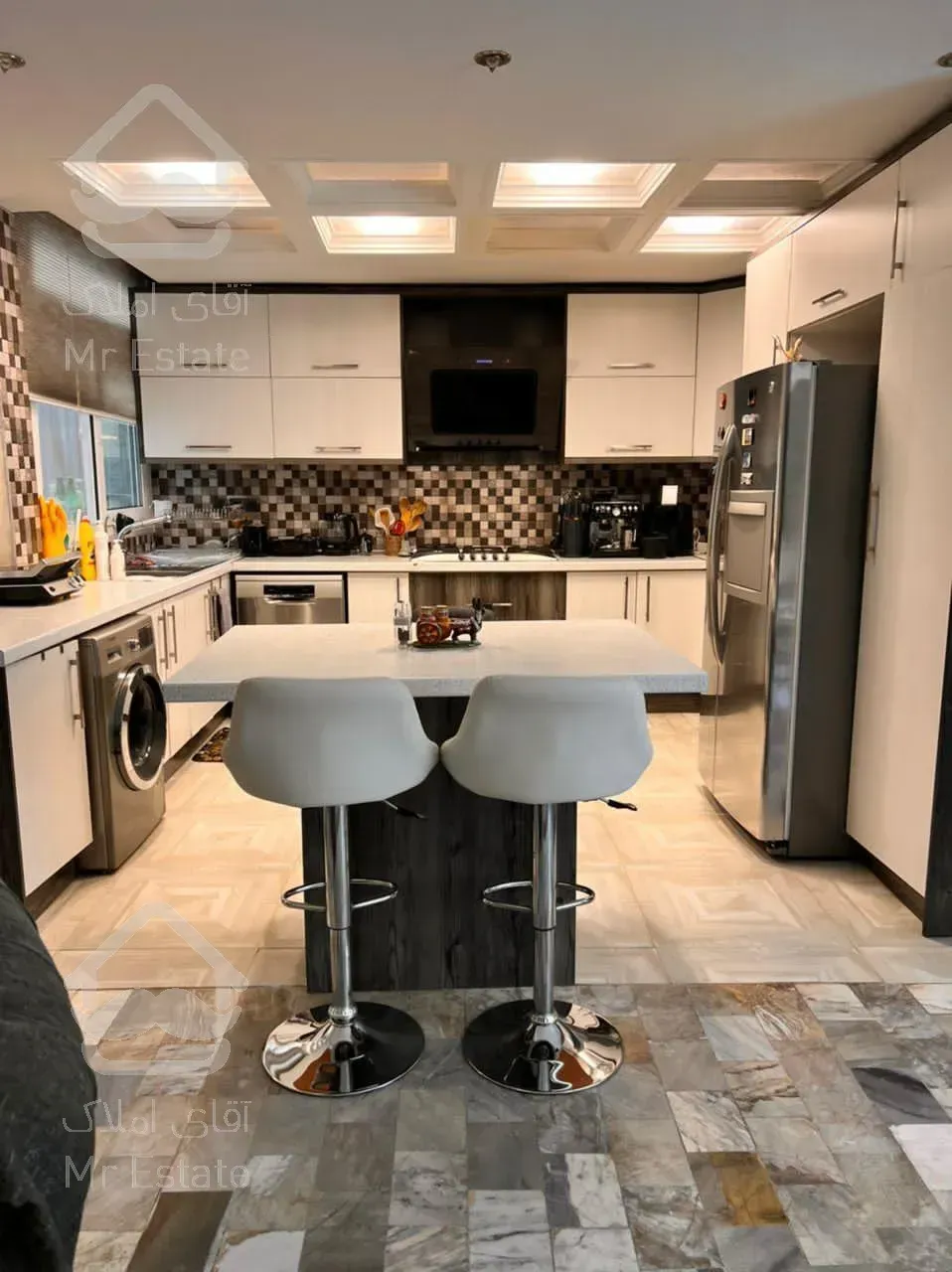 دیباجی جنوبی 85 متری مناسب زوج