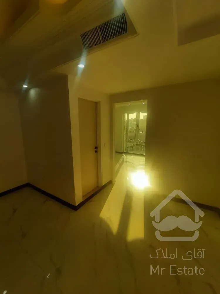 فروش آپارتمان ۸۰متری ۲خواب خطی رو به آفتاب شهرک هما