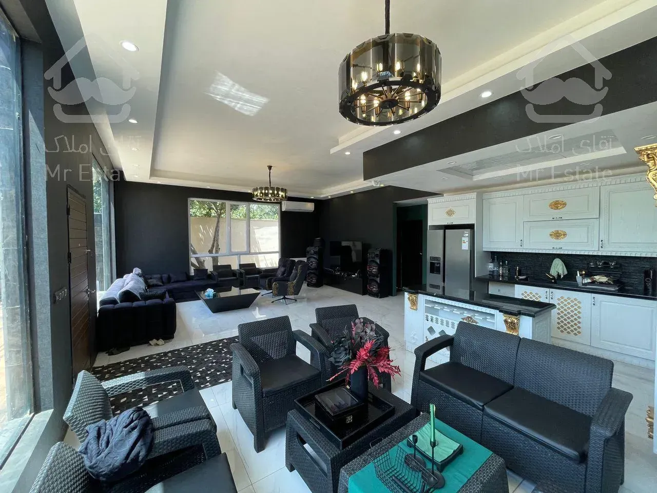 600متر باغ ویلا مدرن در شهریار