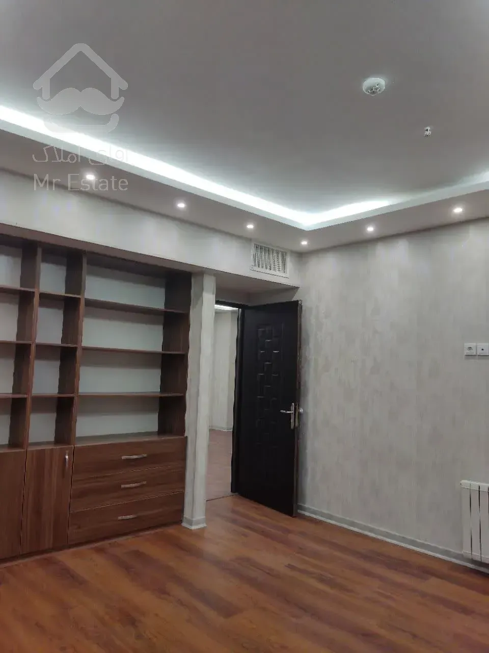 فروش دفتر۸۵متری فلاطوری