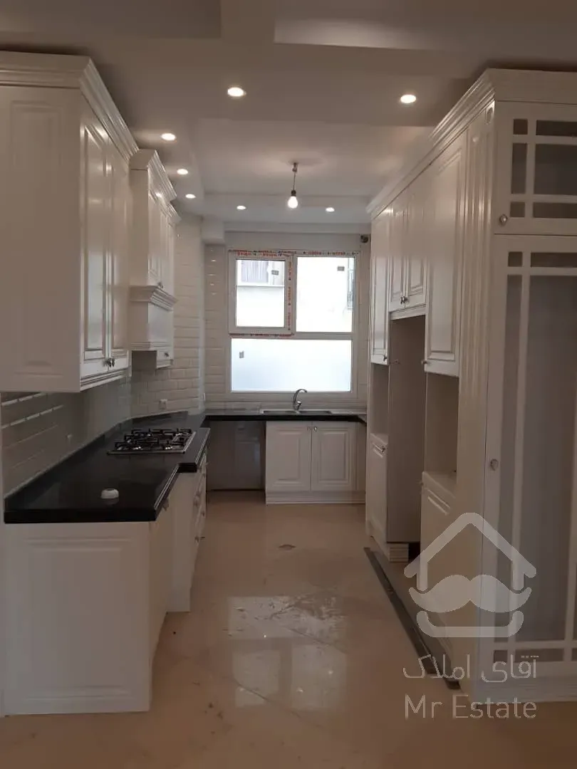 فروش 190 متری احتشامیه