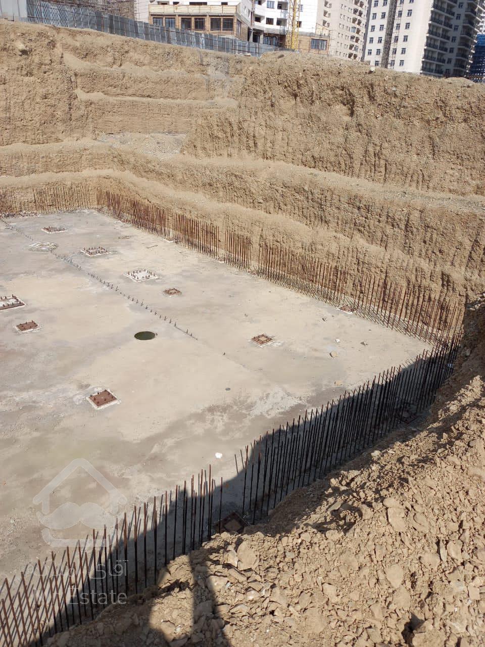 سکوت و سرمایه گذاری با خیالی آسوده/۱۲۰ متری خوش نقشه در چیتگر