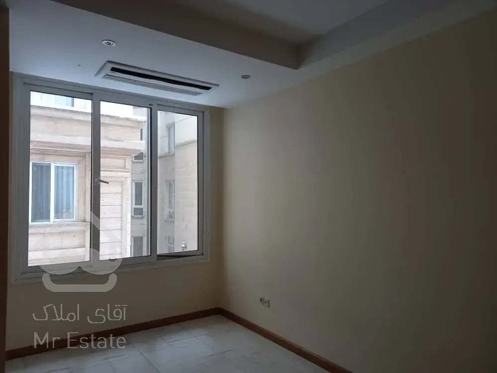 110 متر پاسداران