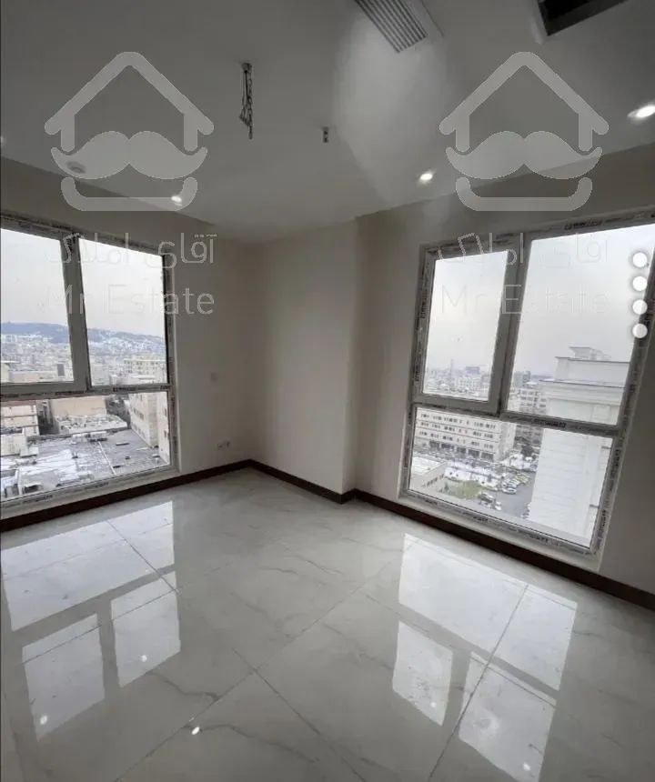 ۱۱۰ متر رونیکا پالاس پاسداران