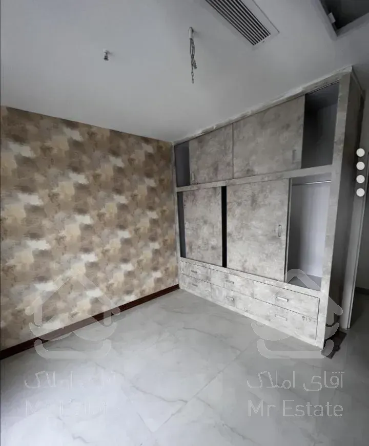 ۱۱۰ متر رونیکا پالاس پاسداران