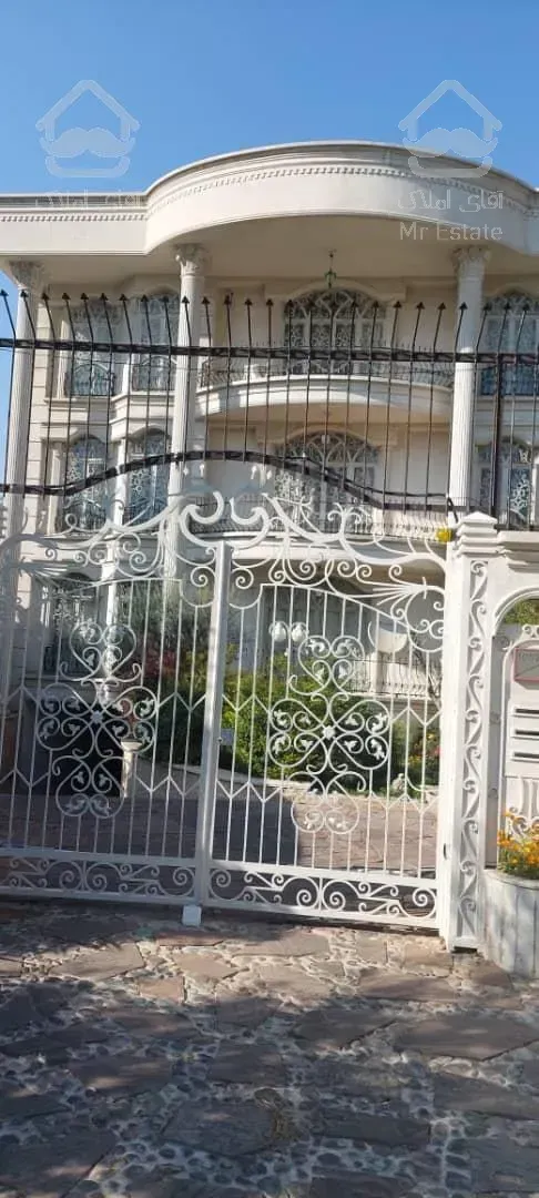 ۳۰۰متر ۴خوابه