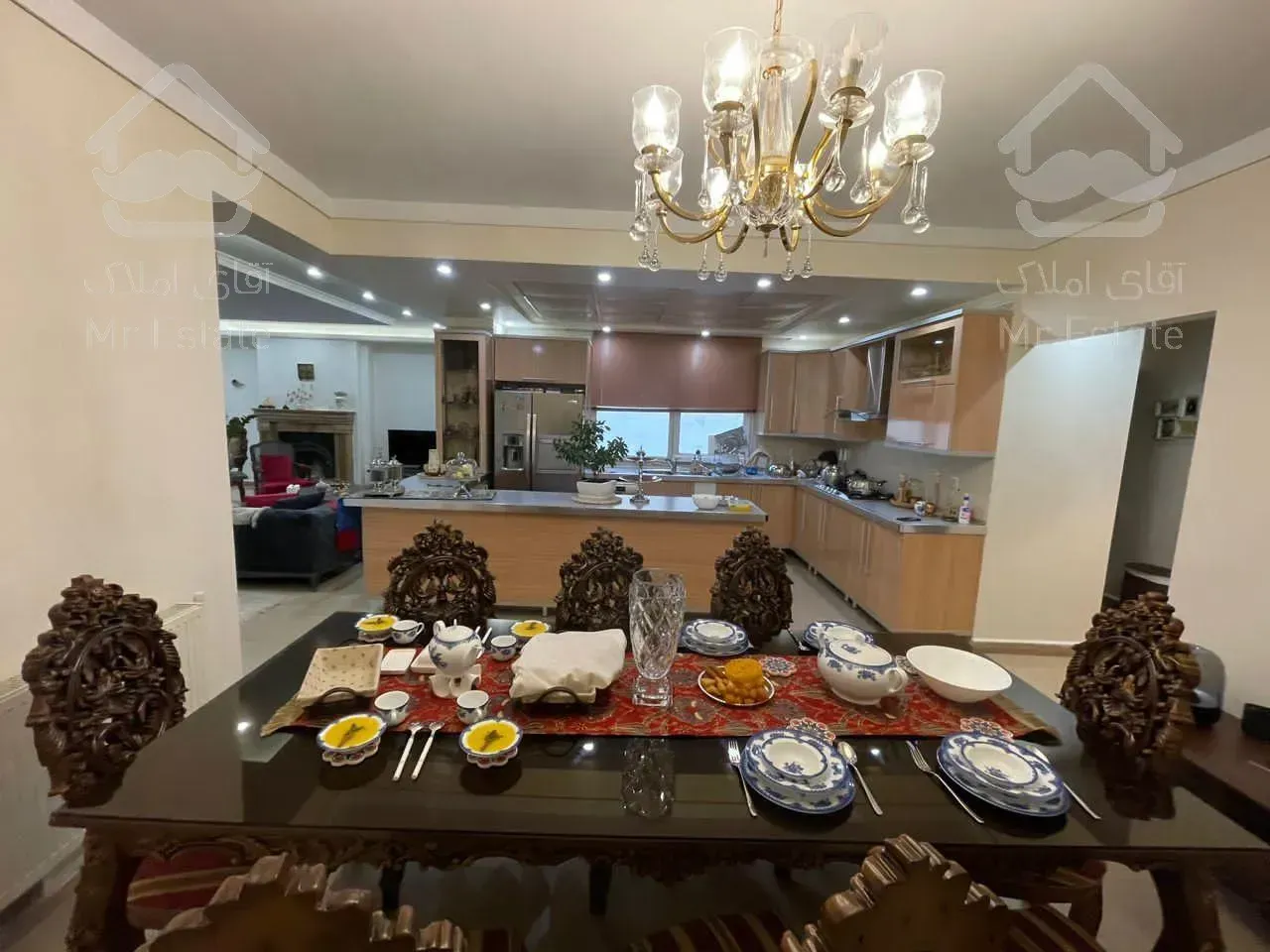 150 متر در بهترین لوکیشن دروس