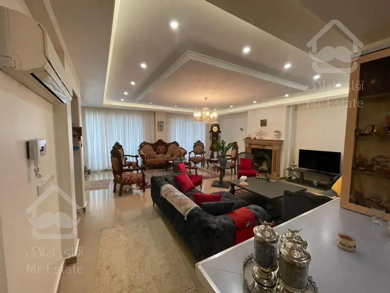 150 متر در بهترین لوکیشن دروس