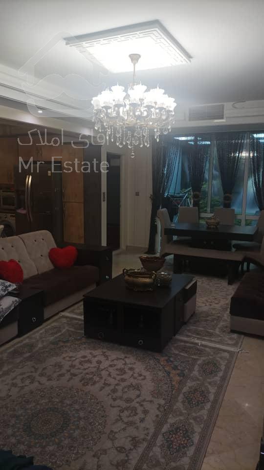 ۸۱ متر* خوش نقشه*لوکیشن تاپ شهران