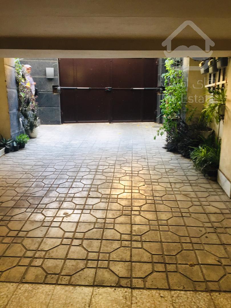 واحد 95 متری 2 خواب مناسب سخت پسندان