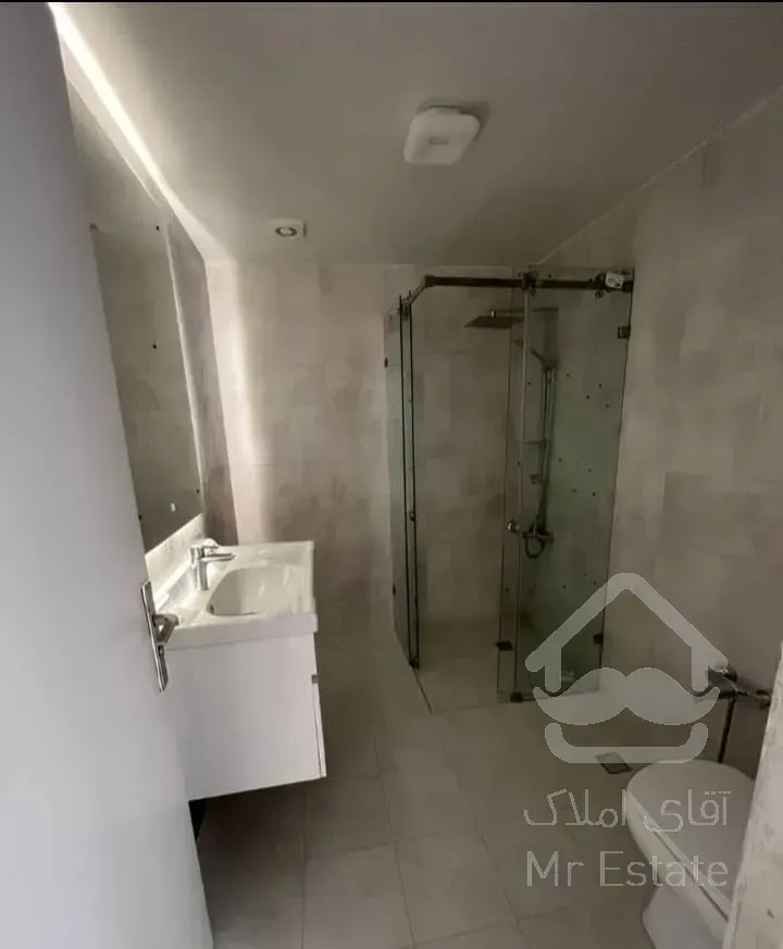 ۱۰۰۰ متر مستغلات ،۶ واحد ، فول نوسازی ، کار و سکونت