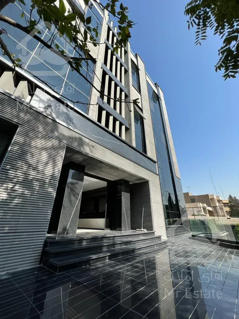 1400 متر مستغلات سند اداری/20پارکینگ/فلت/عباس آباد