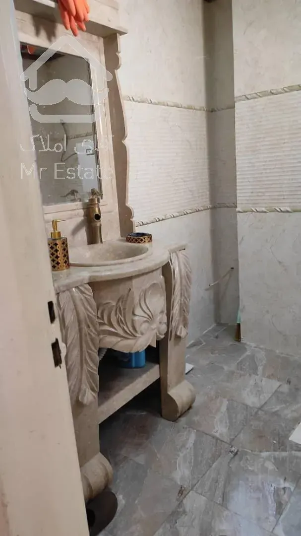 فروش 136متری مسکونی خوش نقشه