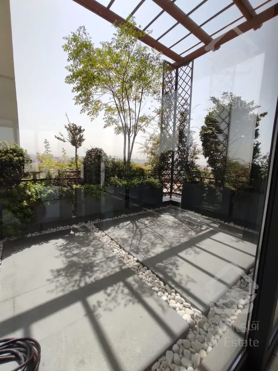 پنت . ۵۰۰ متر . فرمانیه شرقی فول مشاعات