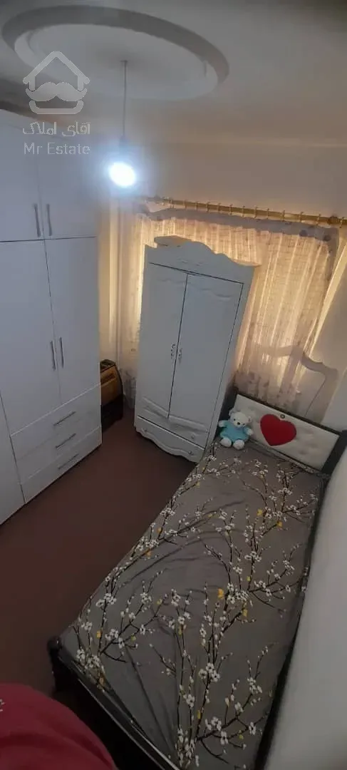 آپارتمان ۷۳ متری طبقه ۴ با بام اختصاصی – رشت، نیروی دریایی