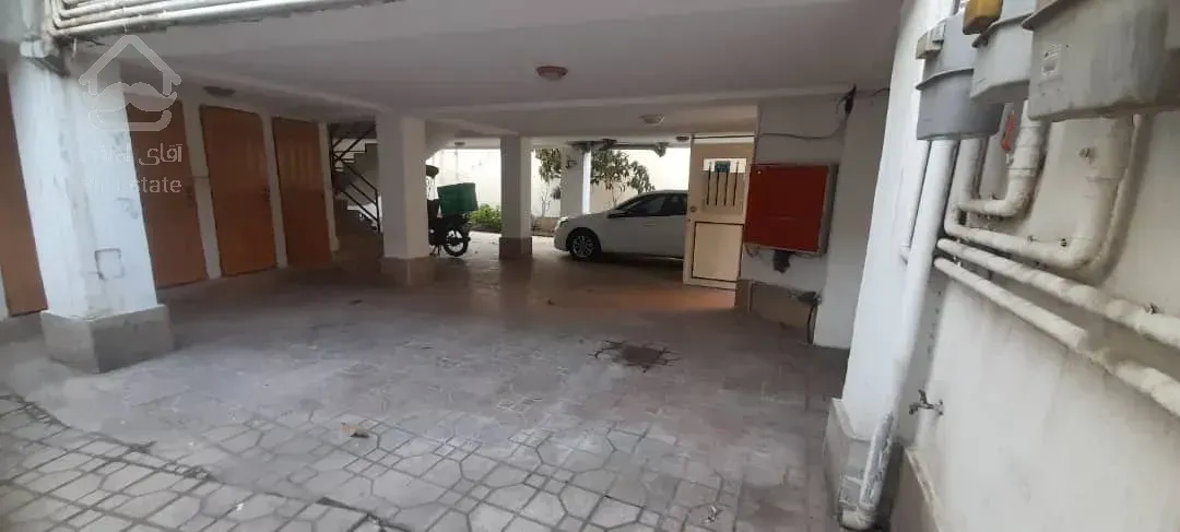 آپارتمان ۷۳ متری طبقه ۴ با بام اختصاصی – رشت، نیروی دریایی