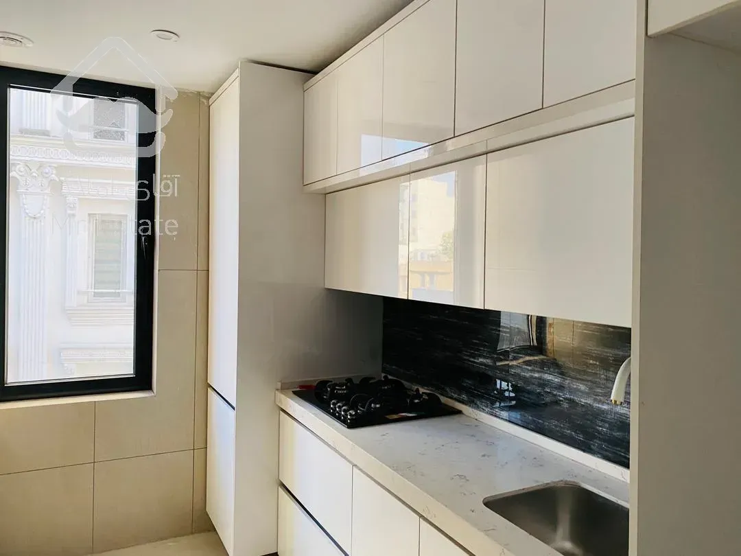 آپارتمان ۹۵ متری نوساز با موقعیت اداری