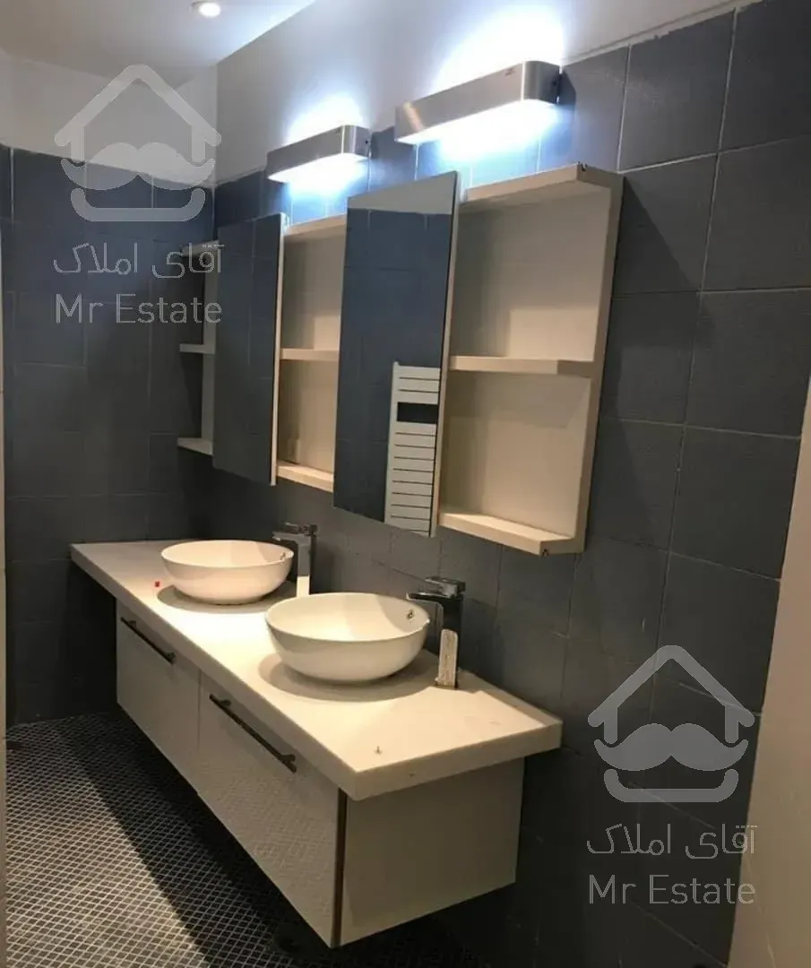 ۱۶۰متر ۳خواب ۵طبقه تک واحدی