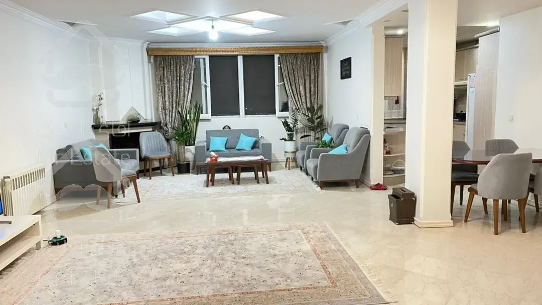 آپارتمان ۱۴۰ متری فول امکانات فول مشاعات در سعادت‌آباد