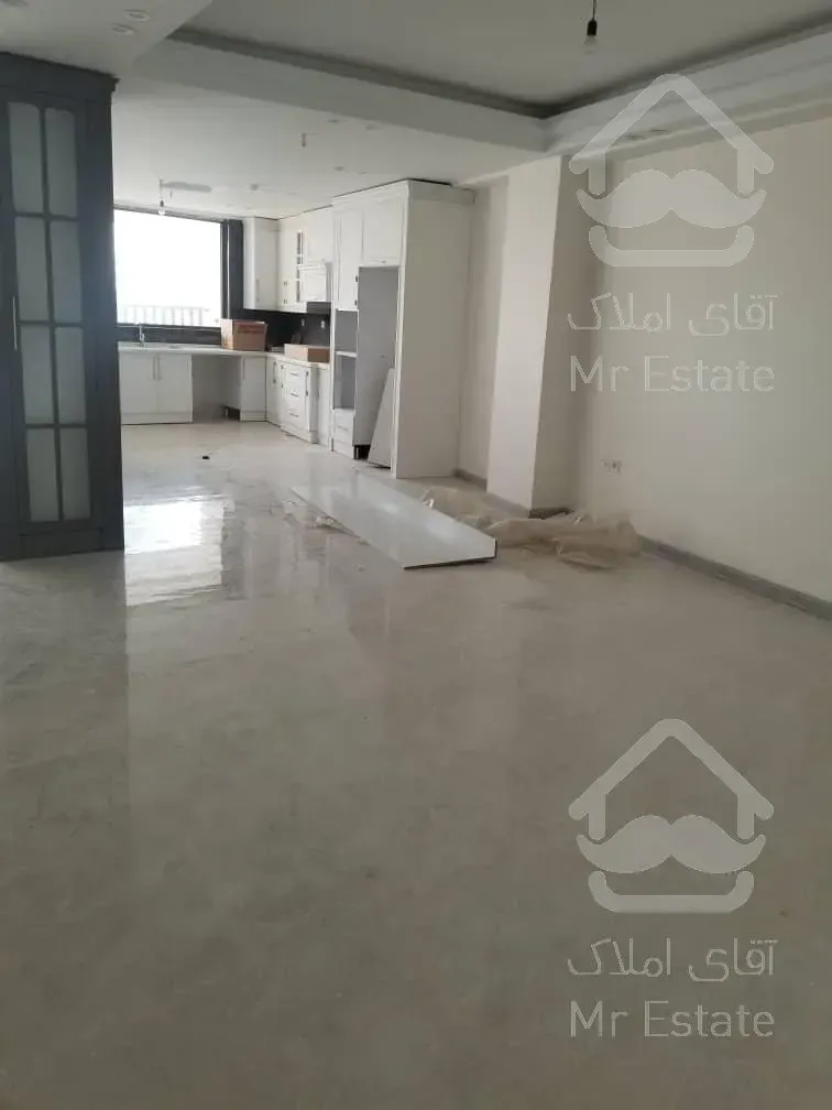 آپارتمان۲۰۰ متری نوساز برای فروش در ازگل