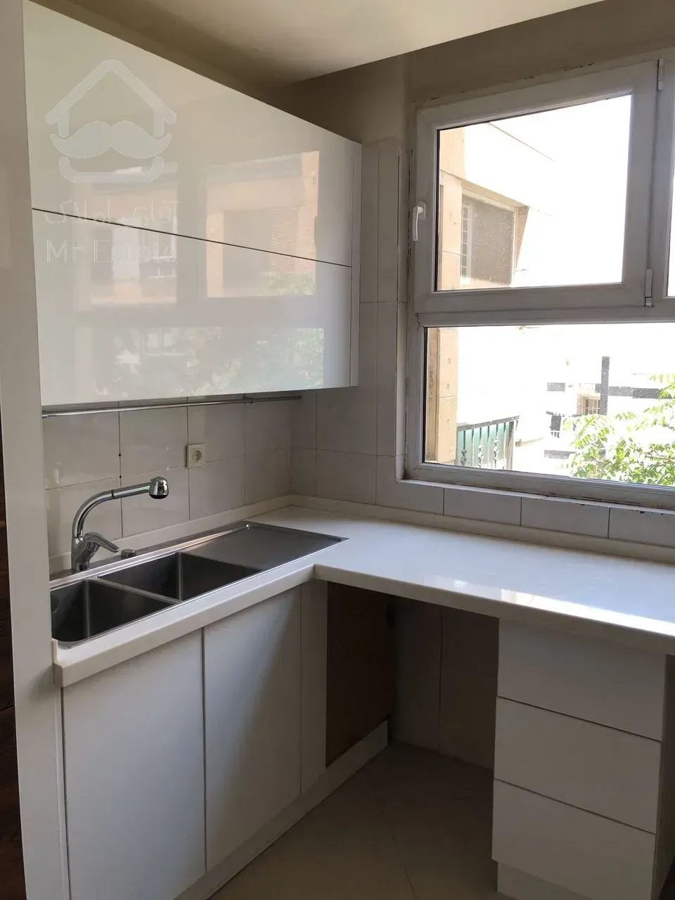 فروش 150 متری دروس