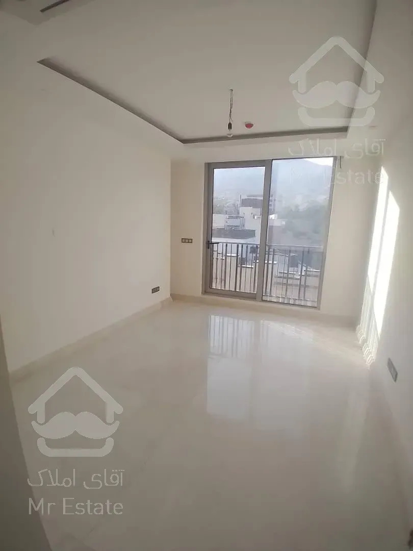 فروش ۳۲۰ متر آپارتمان / ۴ خوابه / ۳ خواب مستر