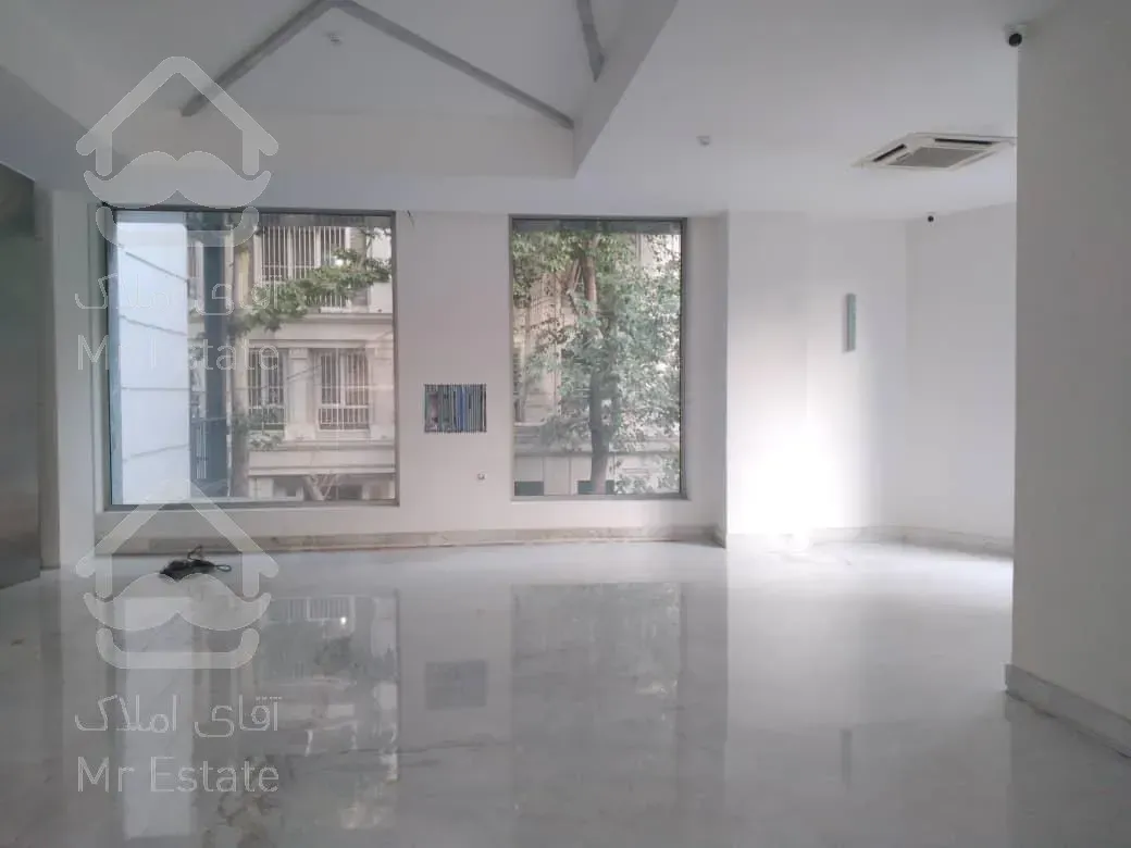 فروش ۳۲۰ متر آپارتمان / ۴ خوابه / ۳ خواب مستر